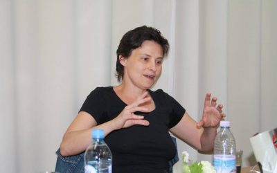 Večer s Simono Semenič v Lavričevi knjižnici