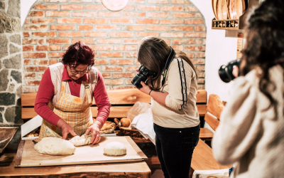 Zgodbe o kruhu skozi oči fotografskih objektivov